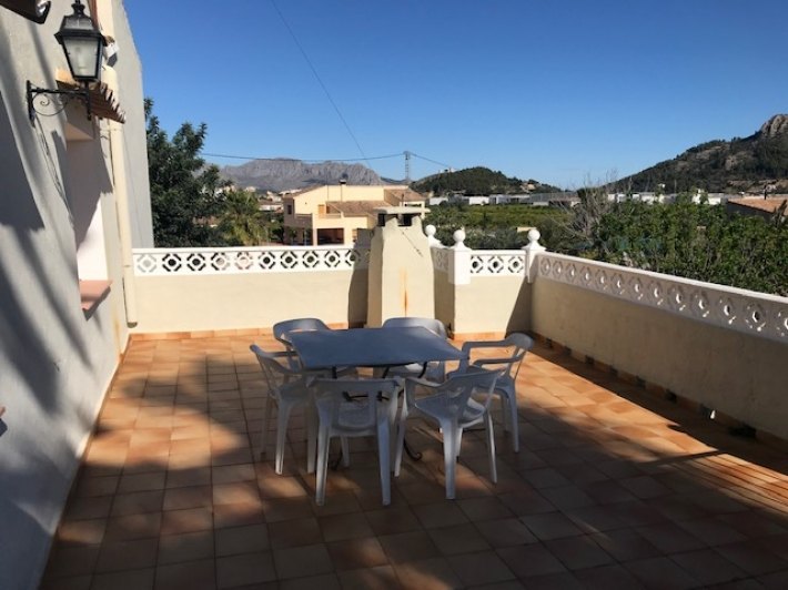 VENTA CASA DE CAMPO EN PEDREGUER