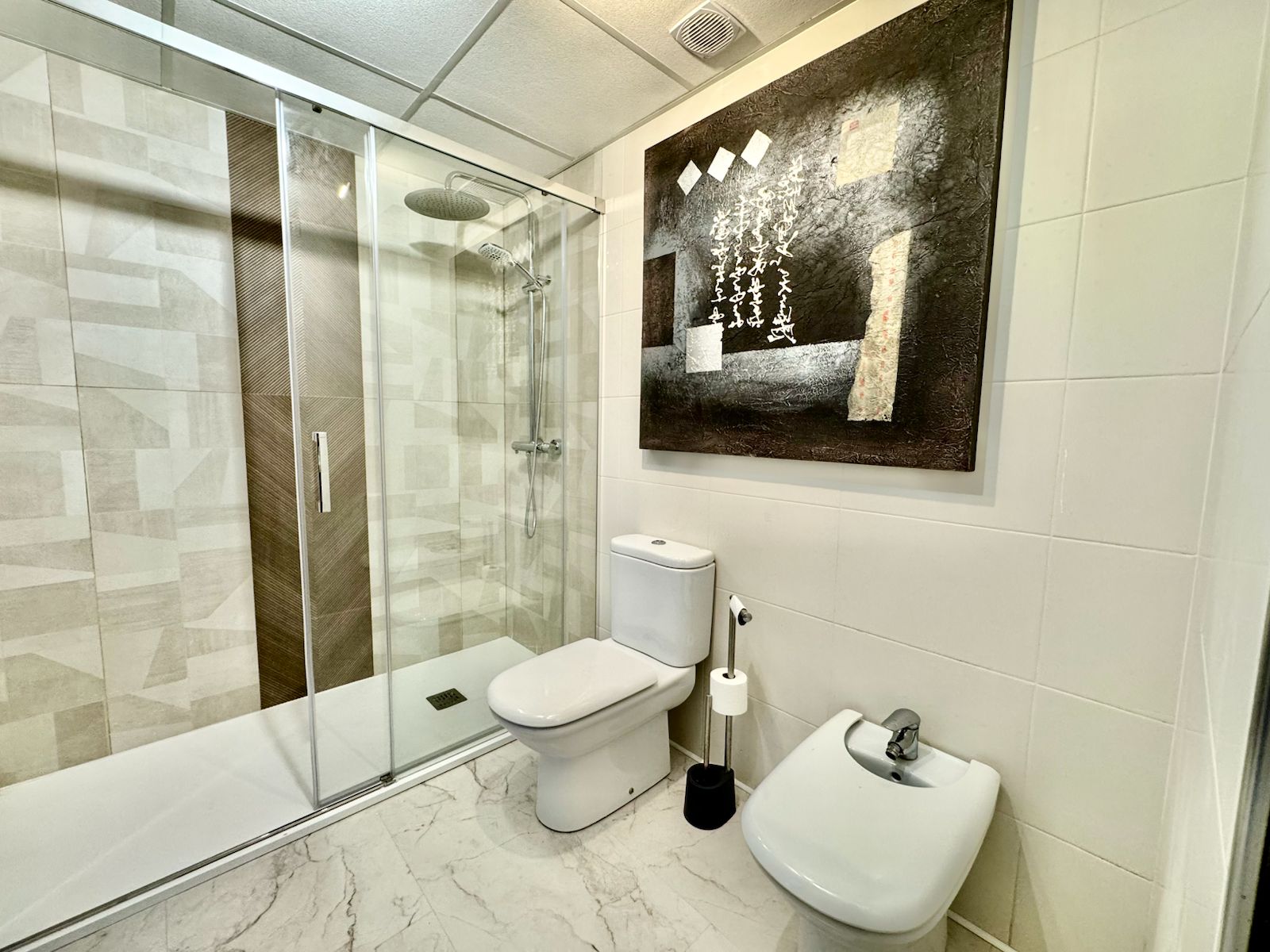 Piso en venta en Vergel, Alicante con 2 habitaciones y 1 baño.