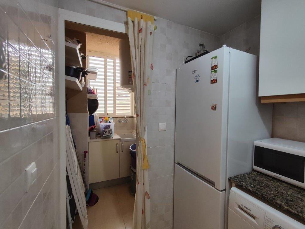 Квартира на продажу с 2 спальнями и бассейном в Дении