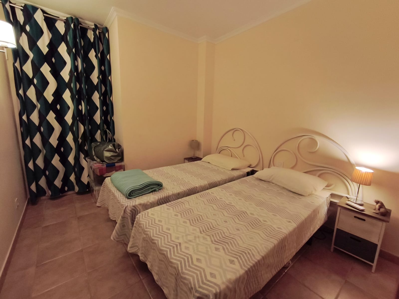   Apartamento con amplia terraza y vistas al mar en el Residencial Aparthotel Las Jacarandas, La Sella.