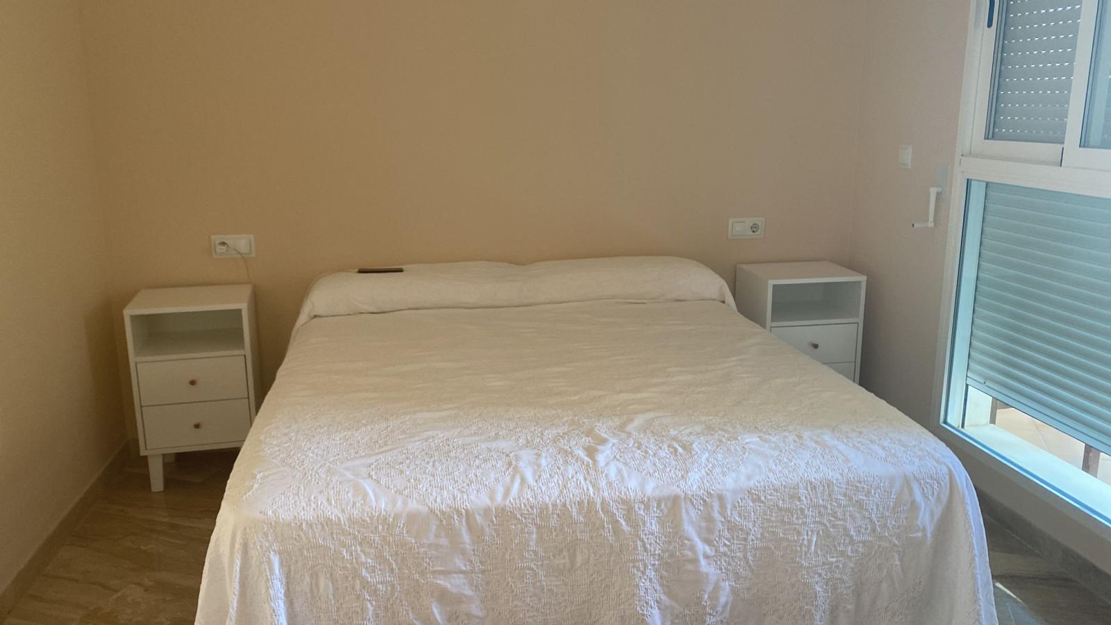 Apartamento de 2 dormitorios 1ª linea en Playa de les Marines, Denia