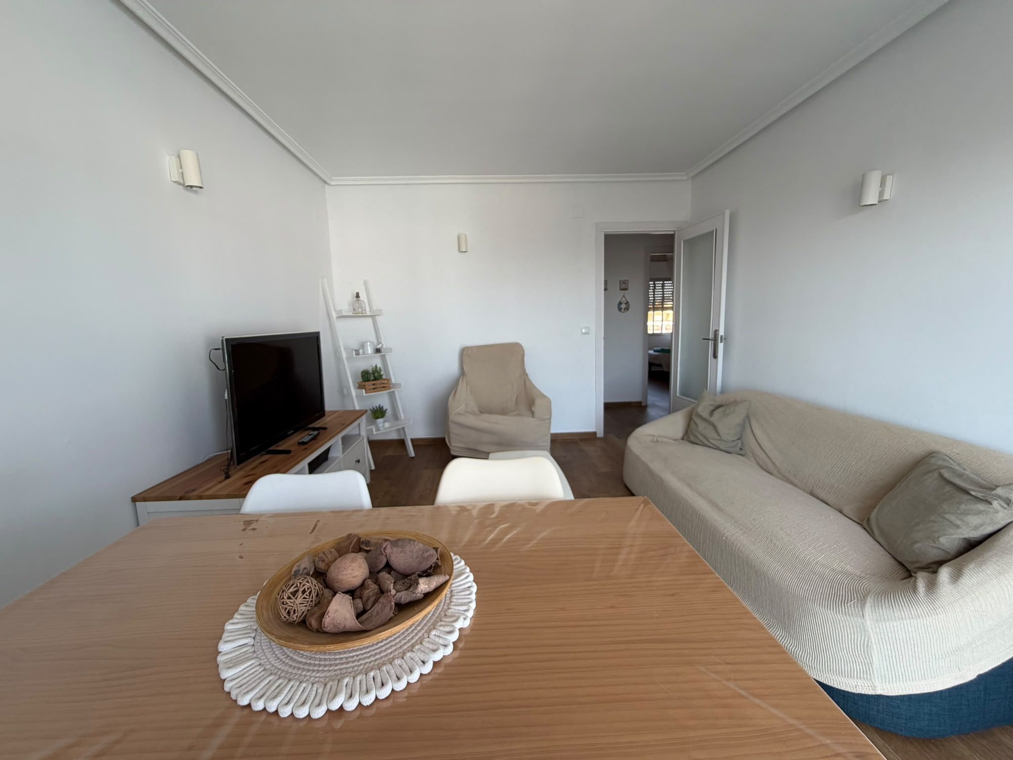 Apartamento de 2 dormitorios en 1ª línea en Denia.