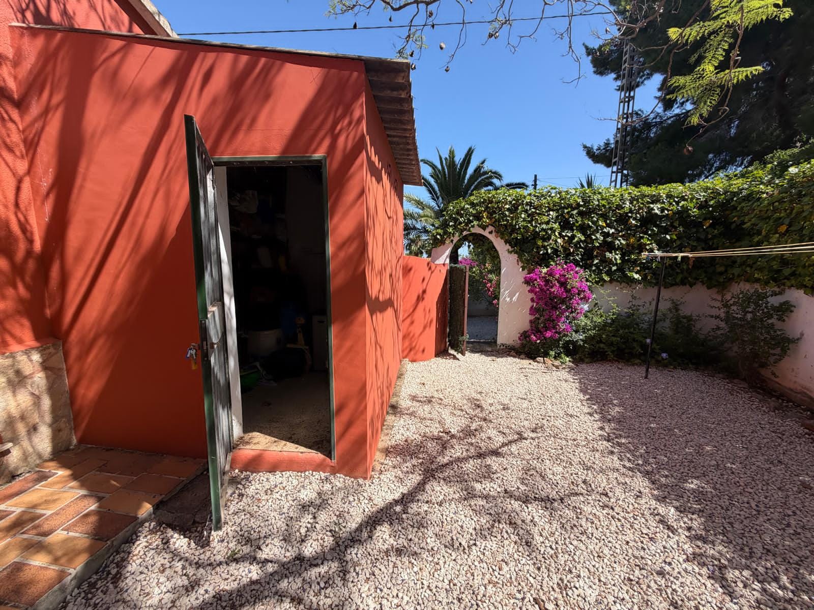 Chalet en venta en Montgó Denia con 2 dormitorios y piscina privada