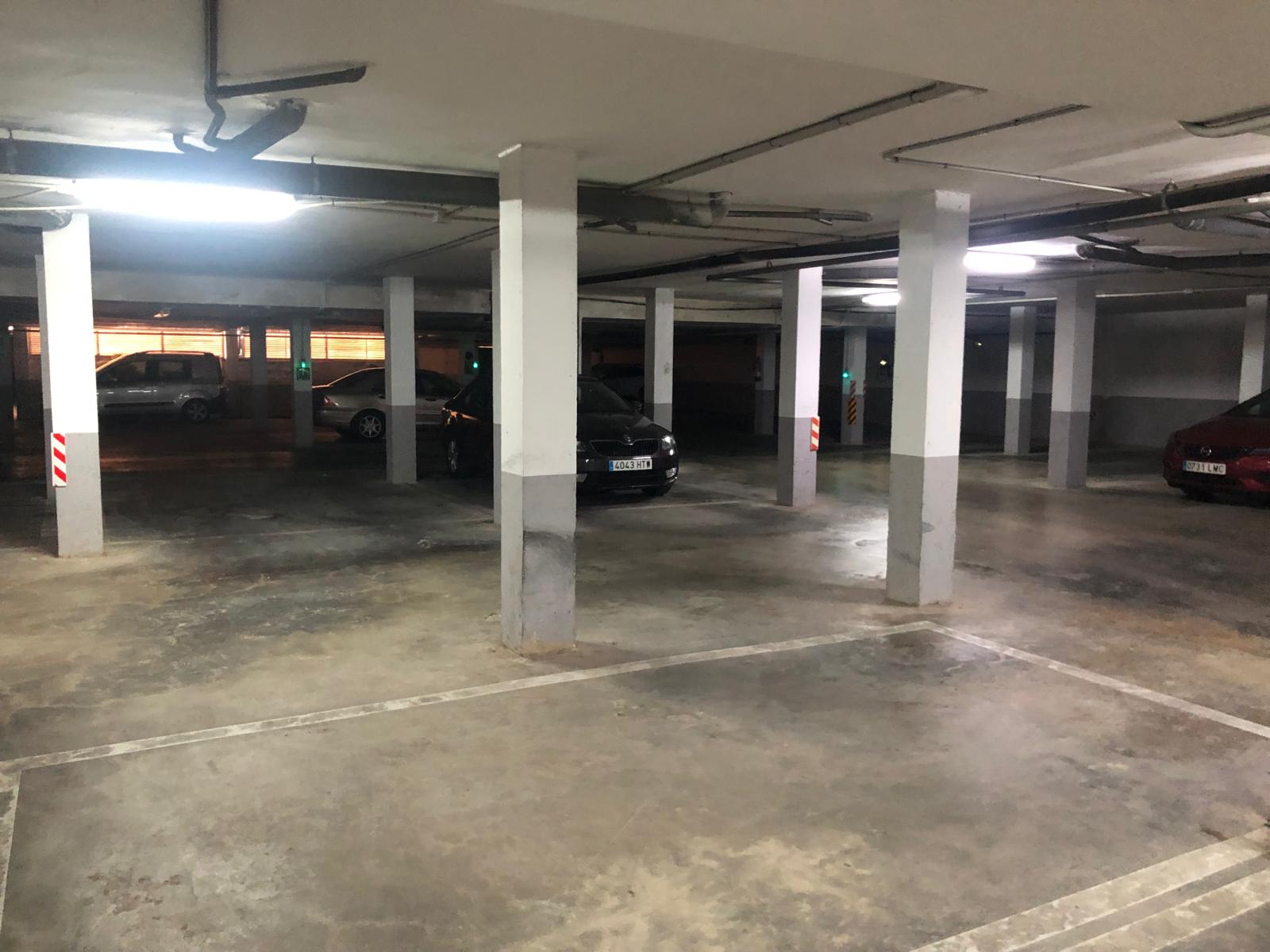 Apartamento en venta en Denia con 2 dorm. y piscina .