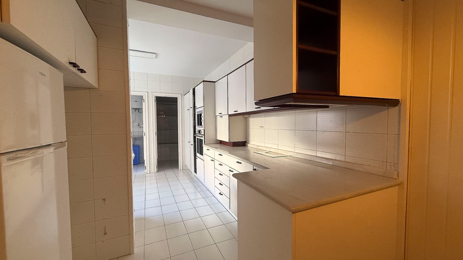 Wohnung zum Verkauf in Denia: 4 Schlafzimmer und Außenterrasse