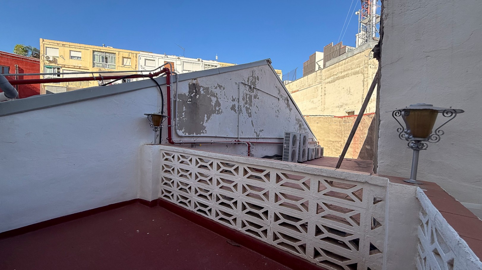 Wohnung zum Verkauf in Denia: 4 Schlafzimmer und Außenterrasse