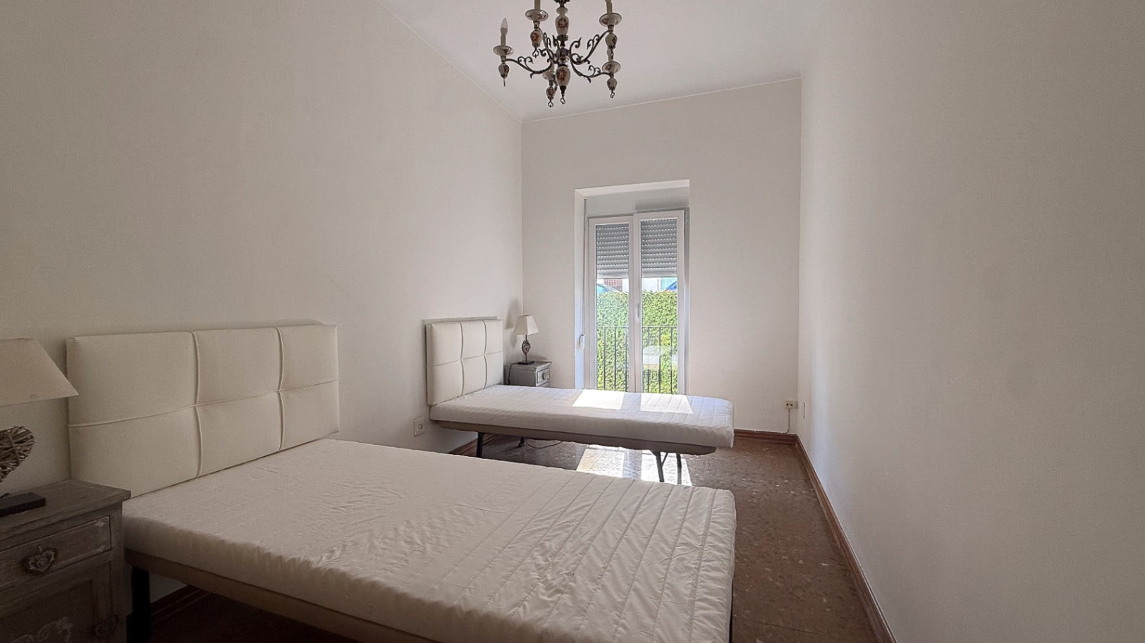 Wohnung zum Verkauf in Denia: 4 Schlafzimmer und Außenterrasse