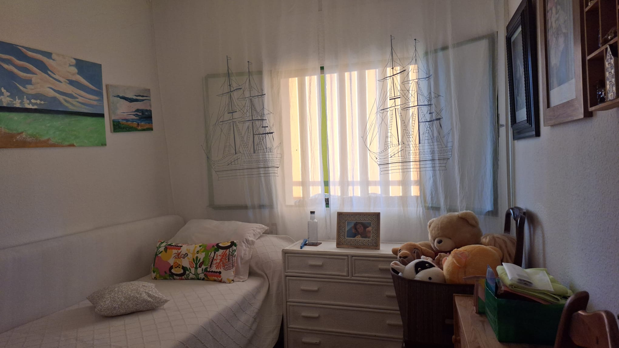 Apartamento en venta de 2 dormitorios en Denia, Alicante.