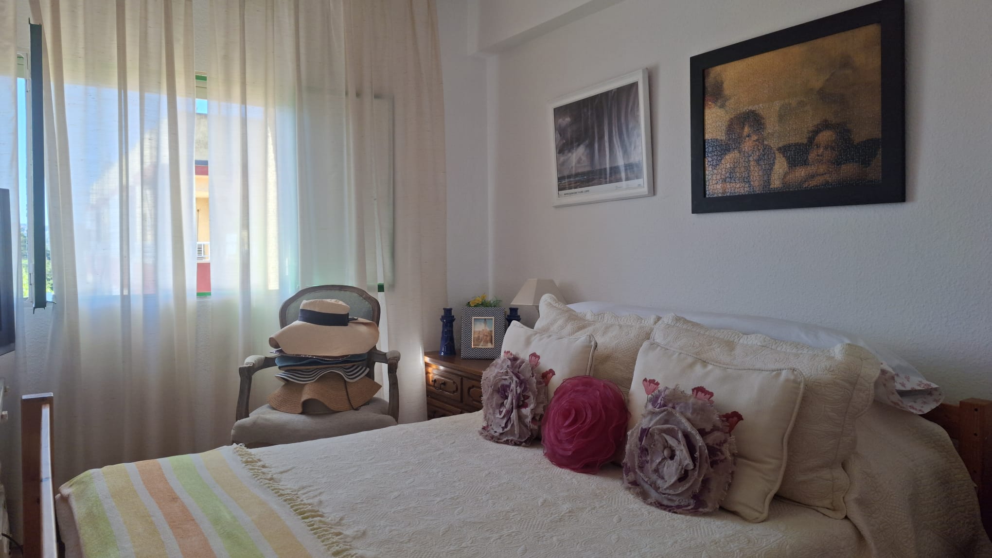 Apartamento en venta de 2 dormitorios en Denia, Alicante.