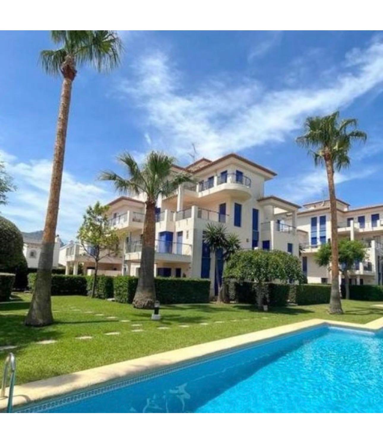 A 3687 J - Apartamento en venta de 2 dormitorios en Denia, Alicante